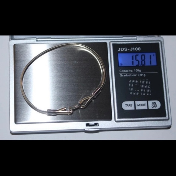SOLD🔥🔥🔥10.2 g 14Kt, solid domed wire bangle bracelet measuring - Picture 6 of 6